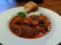 Orientalische Gulaschsuppe